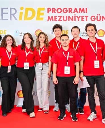 1752216688_Shell_IlerideMezuniyet_Gorsel__3_