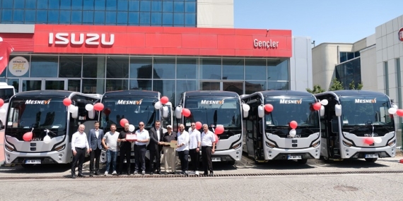Anadolu Isuzudan Mesnevi Turizme Özel Üretim Grand Toro Teslimatı