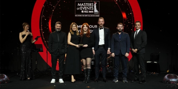 Mercedes-Benz Türk Sağlık Bakım Tırıyla En İyi Roadshow Ödülünü Kazandı