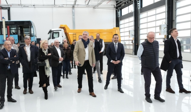 Mercedes-Benz Türk Yatırımı Konya'da Devreye Girdi: Ağır Araç Servisi Açıldı