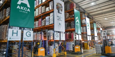 Akca Lojistik Lidere Oynuyor