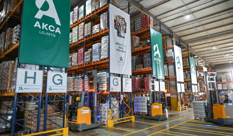 Akca Lojistik Lidere Oynuyor