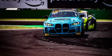 Monza Pistinde Heyecan: Filo Mücadelede